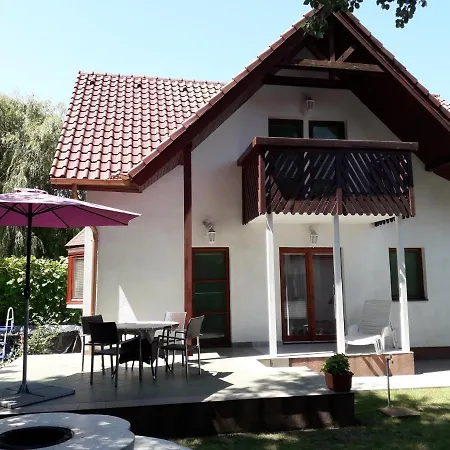 Beatrix Ueduelohaz * Balatonbereny