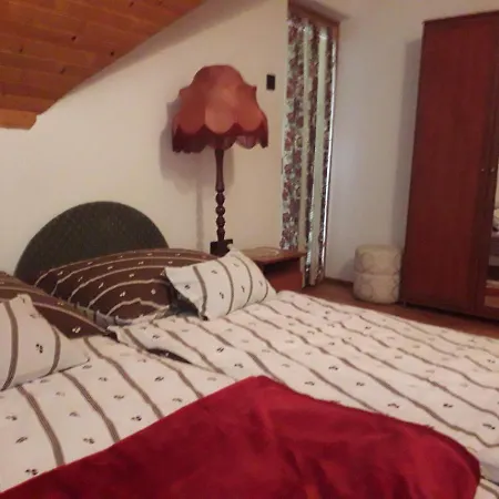 Holiday home Beatrix Ueduelohaz Balatonbereny