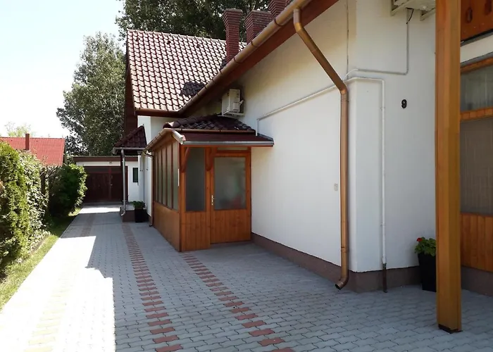 Beatrix Ueduelohaz Vakantiehuis *