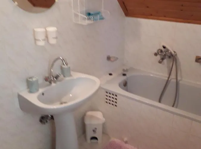 Beatrix Ueduelohaz Balatonberény